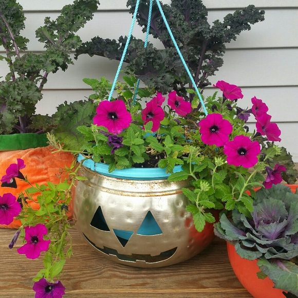 Meet your Posher, Tee - Picture 3 of 12